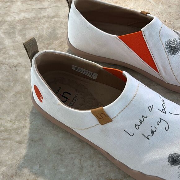 UN Hairy Bear Slip On Shoes Size 8.5 - Picture 8 of 11